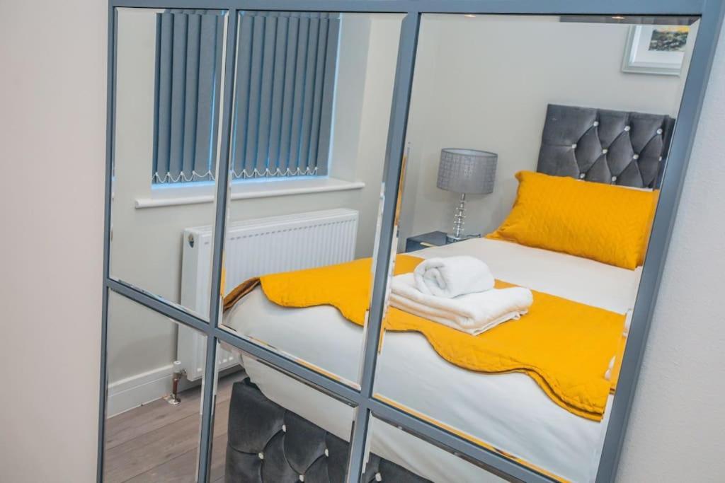 Langston House: 2 Bed, 2 Bath Luxury Apartment Hedgerley Zewnętrze zdjęcie